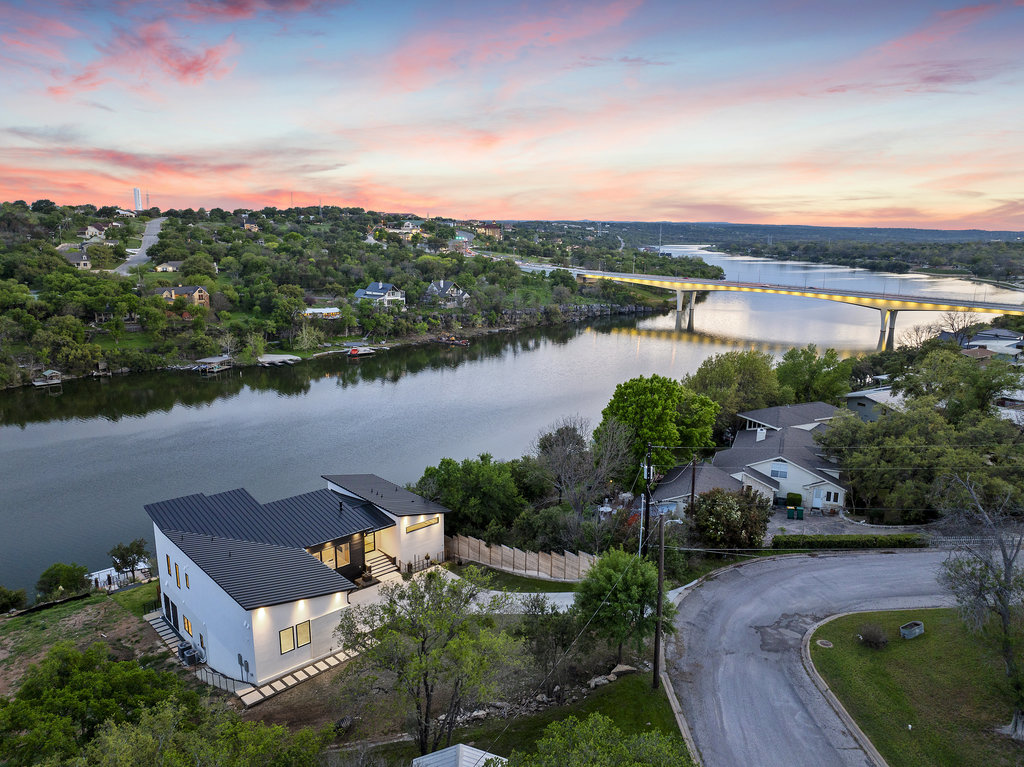 Photography Services 5 Austin Real Estate Photography - Cen-Tex Marketing - 4